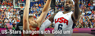 Lebron James (USA) und Marc Gasol (Spanien)