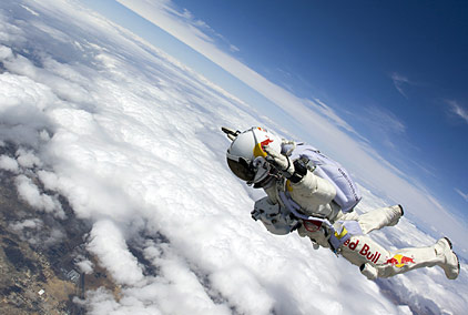 ©Bild: Red Bull Photofiles/Luke Aikins