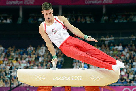 Turner Fabian Leimlehner am Pferd