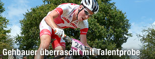 Alexander Gehbauer (AUT) während des Mountainbike-Rennens der Herren