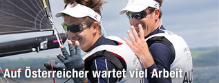 Das 40er-Segelduo Nico Delle-Karth und Nico Resch jubelt &uuml;ber ihren vierten Platz